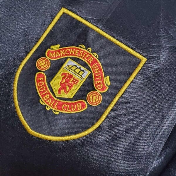 Manchester United 1993/1994 Away Kit - Football shirt