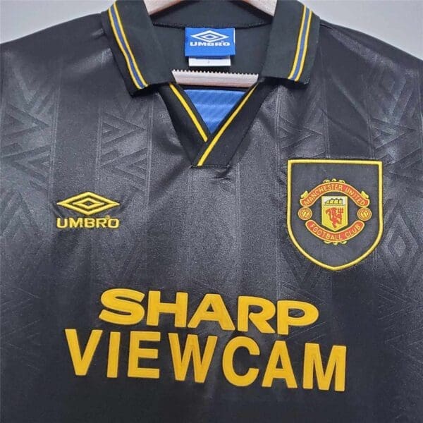 Manchester United 1993/1994 Away Kit - Football shirt