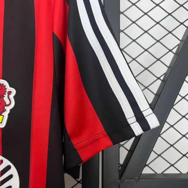 Bayer Leverkusen 2001/02 Retro Home Kit - Football shirt